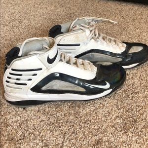 Nike “Ladanian Thomlinson” football cleats